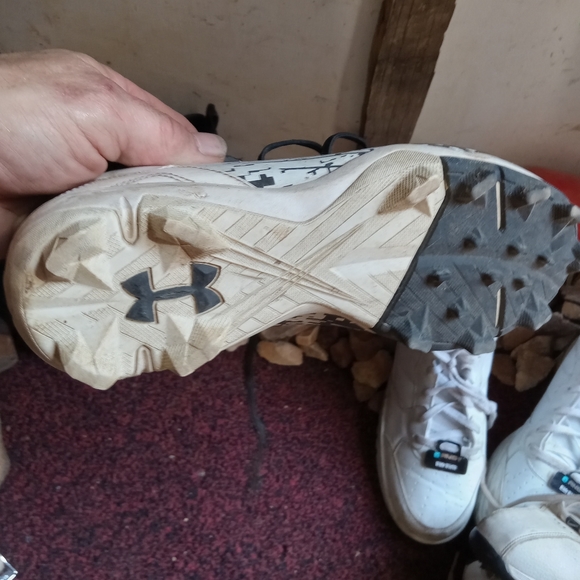 Shoes - Picture 12 of 13